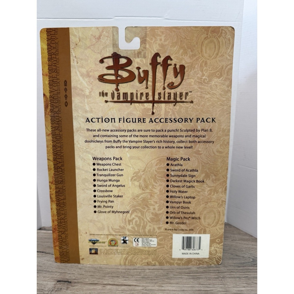 Buffy the Vampire Slayer Action Figure Accessory Pack (weapons) Sealed - Picture 5 of 9
